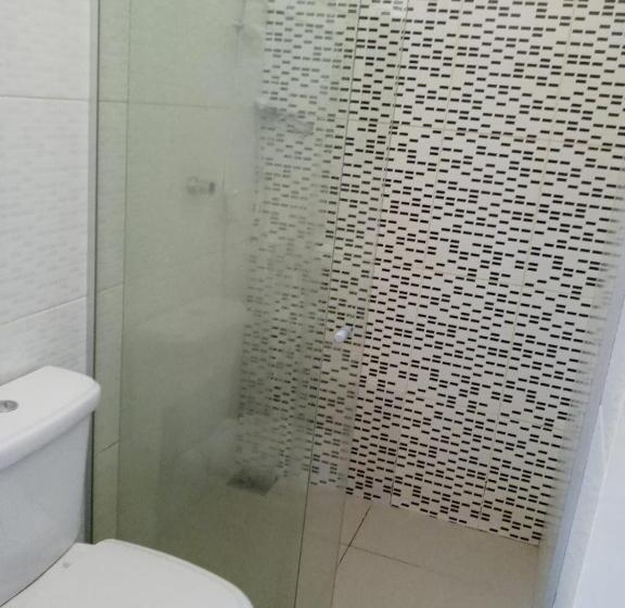 اتاق استاندارد با بالکن, Elizondopousada