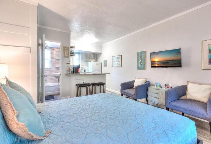 スタンダードスタジオ, Tropic Terrace Suite #15   Beachfront Resort