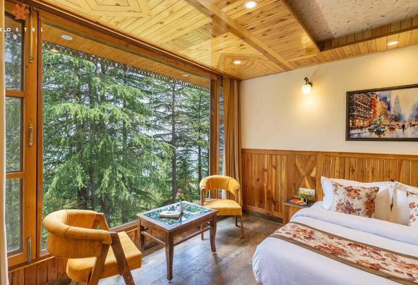 4인용 수피리어 룸, Zostel Kotgarh