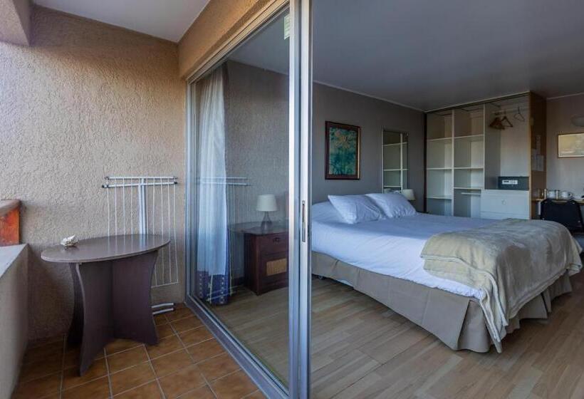 سوئیت با بالکن, Apart Hotel La Herradura   Caja Los Héroes