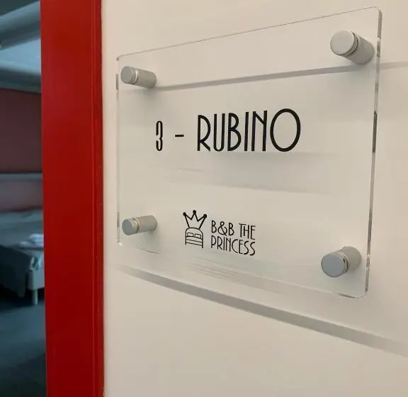 スタンダードトリプルルーム, B&b The Princess Accanto All Aeroporto Di Salerno Costa D Amalfi