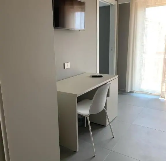 スタンダード４人部屋, B&b The Princess Accanto All Aeroporto Di Salerno Costa D Amalfi