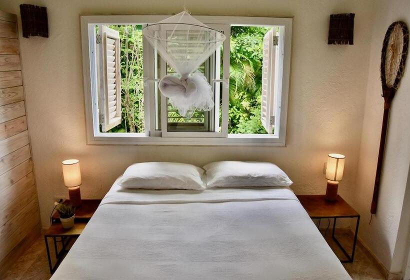 オーシャンビューデラックスルームバルコニー付き, Jandalavillage