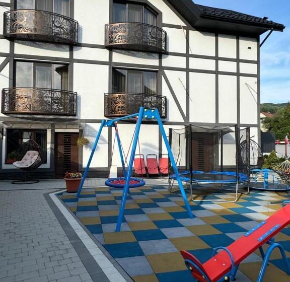 استودیوی استاندارد با تخت دوبل, Guest Apart Polyana