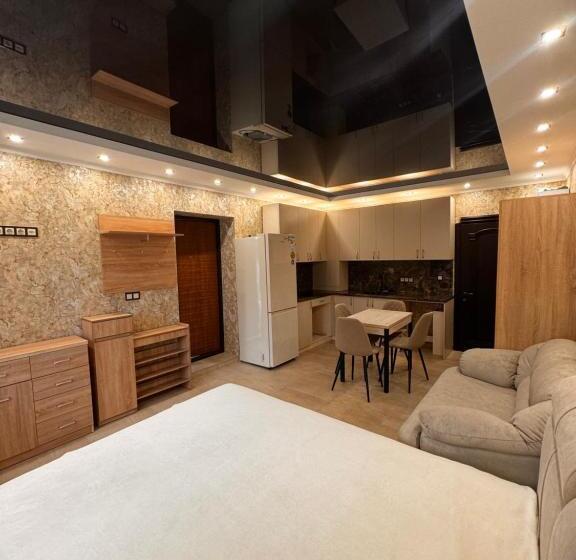 استودیوی استاندارد با تخت دوبل, Guest Apart Polyana