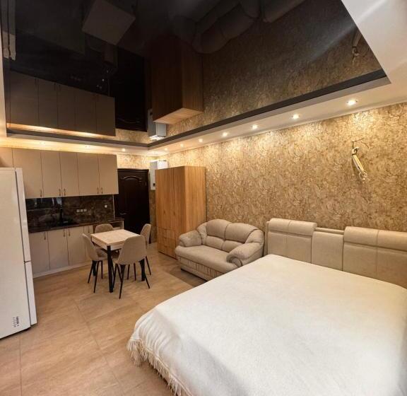 استودیوی استاندارد با تخت دوبل, Guest Apart Polyana