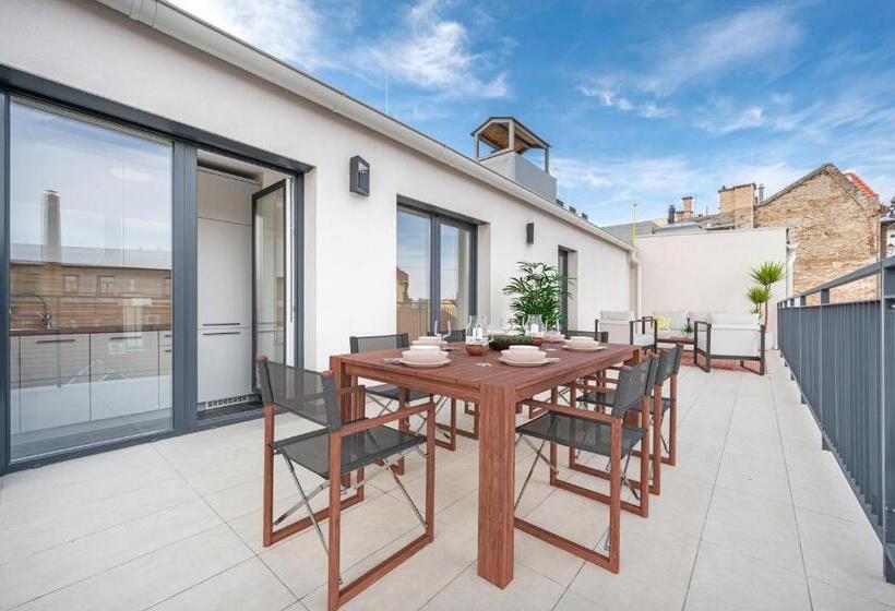 إستوديو قياسى, Hock Residence By Vagabond