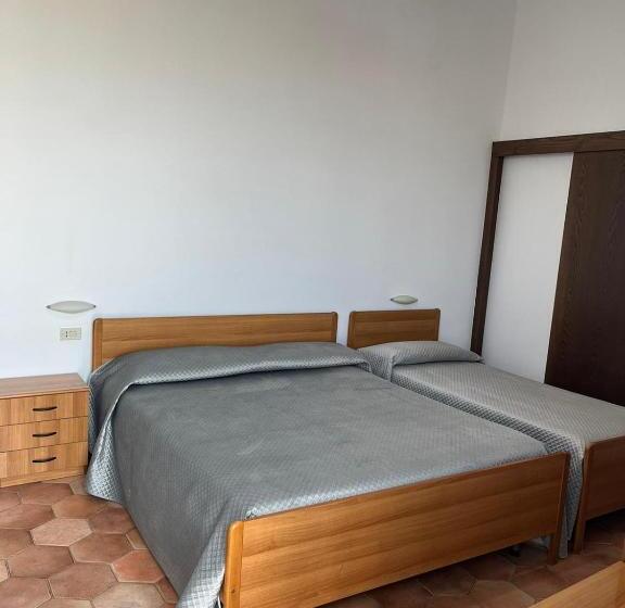 غرفة قياسية رباعية, Agriturismo Quisisana