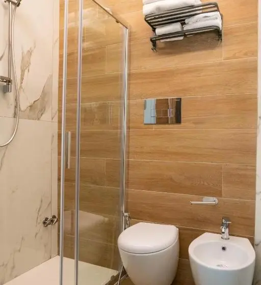Standard Neljän Hengen Huone Merinäkymä, Cocceio