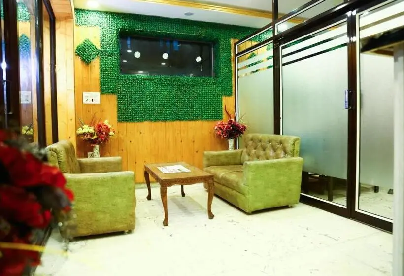 デラックスルーム, Aashiyana Hotel By Elegant