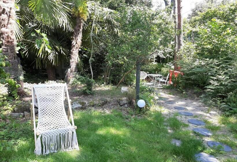 Номер Стандарт Вид на Сад, Couette Et Café Chez Adrien