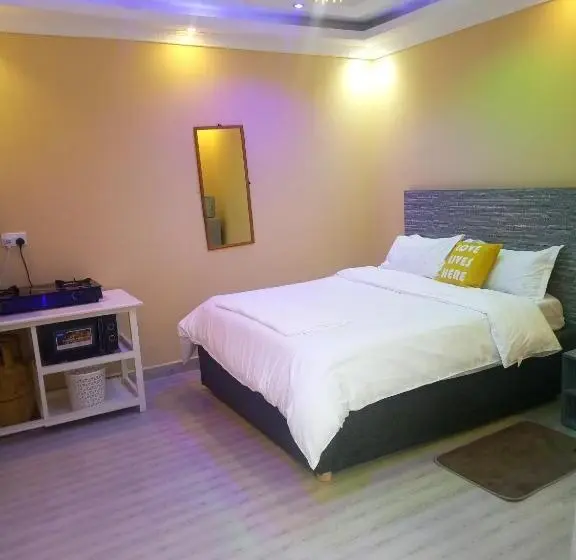 آپارتمان 1 خوابه همکف, Hemison Homes