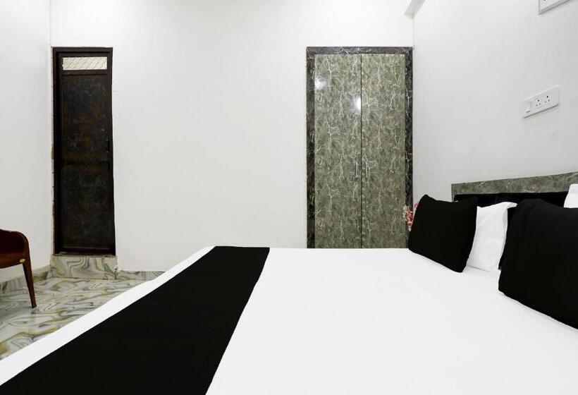 Трехместный Номер Классика, Oyo Hotel Shri Ram Krishna And Resort