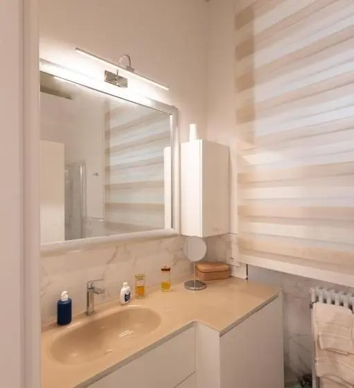 اتاق لوکس, Suite Piazza Del Popolo