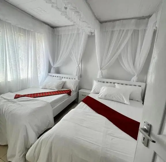 اتاق استاندارد, Saruni Homes