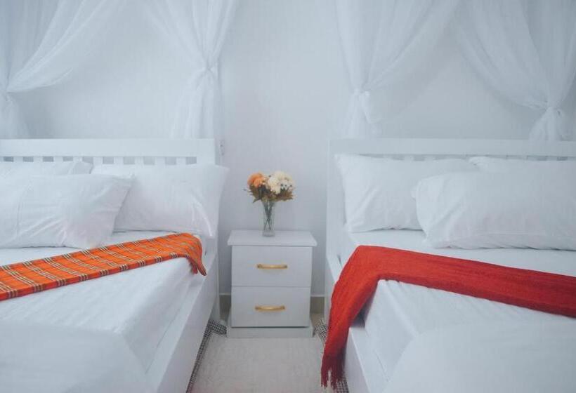 اتاق استاندارد, Saruni Homes