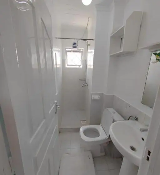 اتاق استاندارد, Saruni Homes