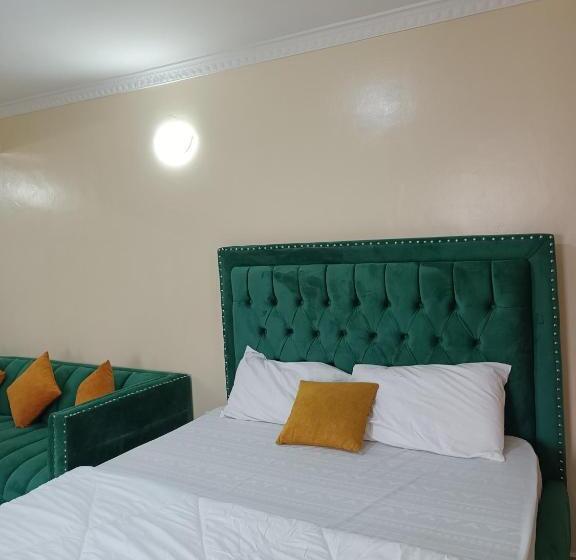 اتاق سوپریور, Tran Quil Homes