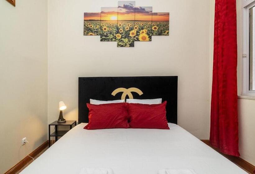 اتاق استاندارد, Hostel Anjos Station