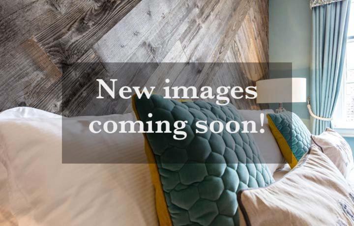 豪华房间, Teller S Arms