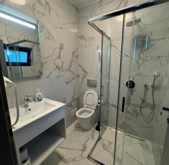 חדר סטנדרט, Pensiunea Giulia