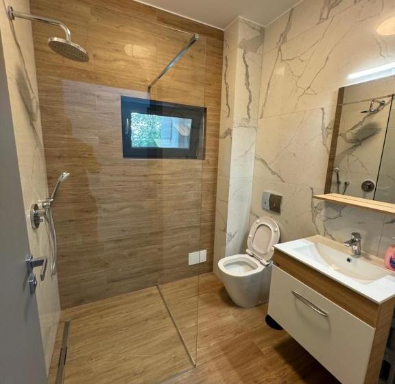 חדר סטנדרט, Pensiunea Giulia