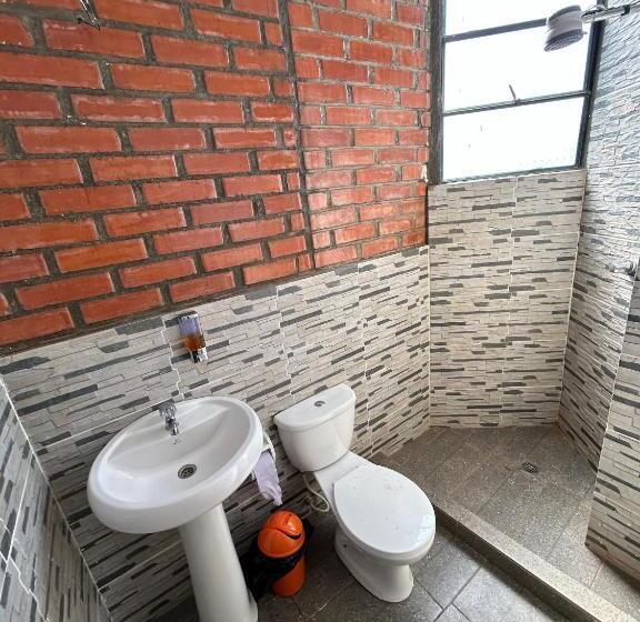 اتاق استاندارد با بالکن, Villa Camila Hostel