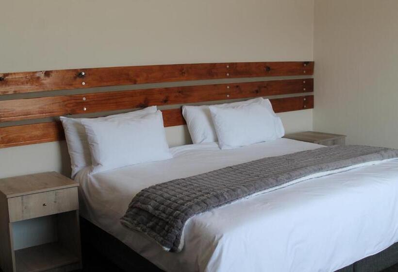 اتاق سوپریور خانوادگی, The Courtyard B&b