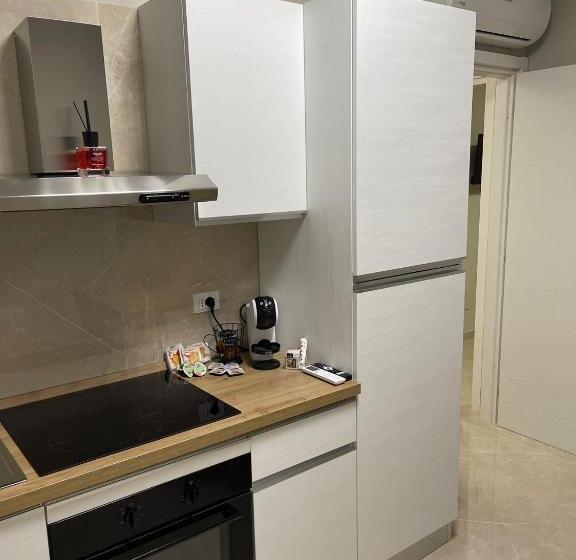 Семейное Студио, Therma Luxury House