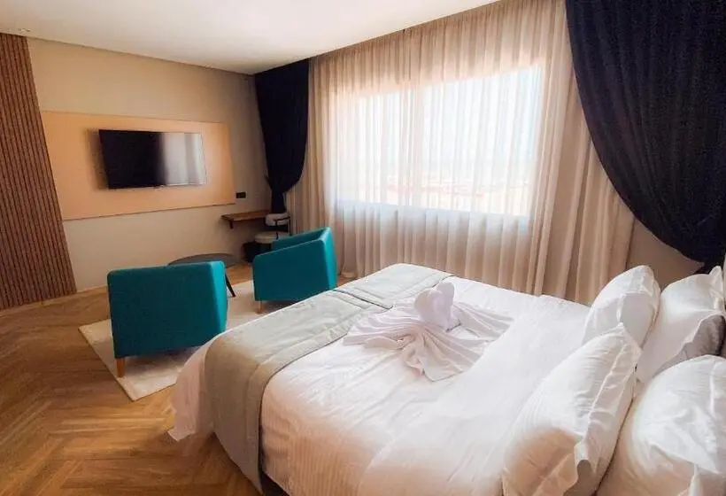 سوییت با چشم‌انداز دریا, Elite View Hotel Dakhla