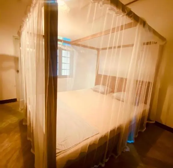 スタンダードルーム, Happy Bunk Hostel Weligama