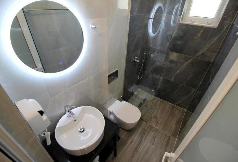 발코니 디럭스 룸, Ambra