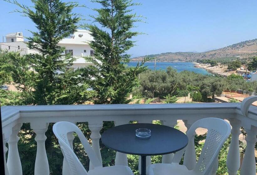 바다 전망 디럭스 3인룸, Ambra