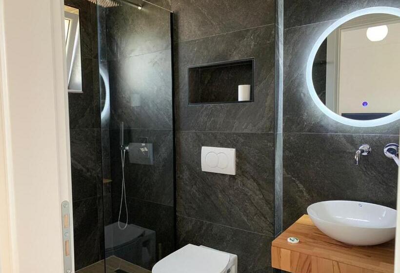 바다 전망 디럭스 3인룸, Ambra