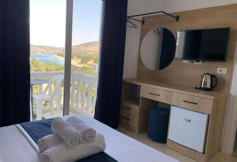 바다 전망 디럭스 3인룸, Ambra