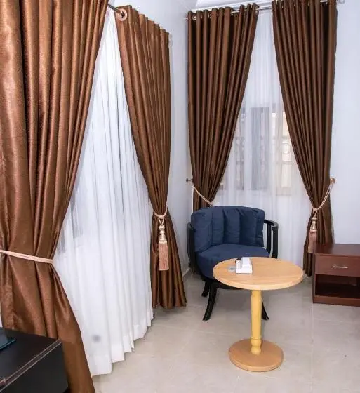 اتاق استاندارد, Grey Lodge
