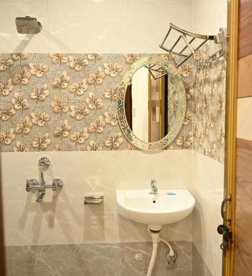 标准间, Fabhotel The Pleasure Stay