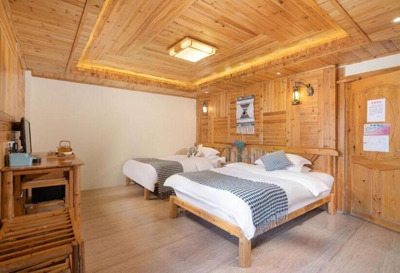 家庭山景房, Longji Panorama Hotel 龙脊全景楼大酒店