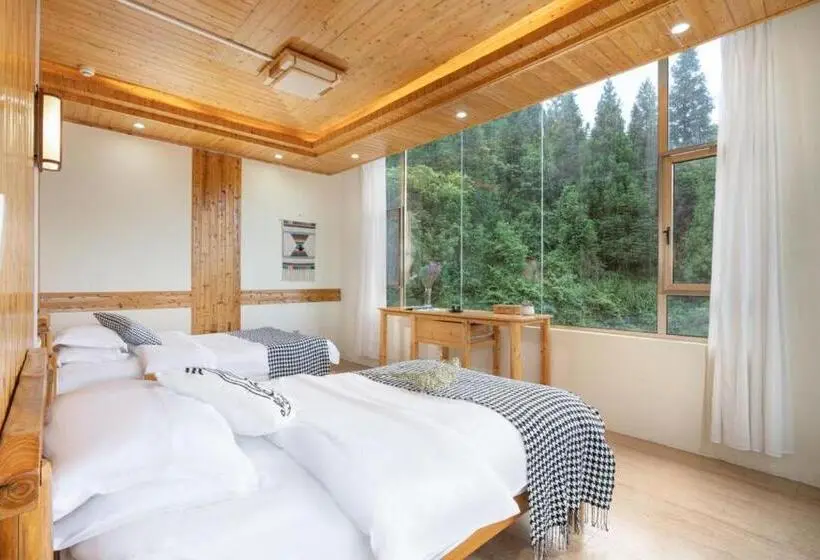 キングサイズベッドのスイートルーム, Longji Panorama Hotel 龙脊全景楼大酒店