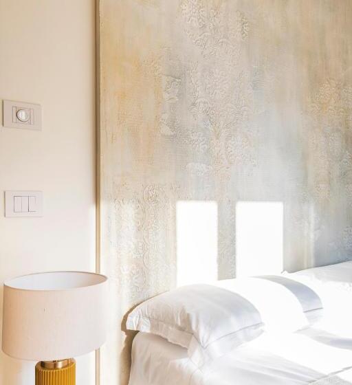 חדר דלוקס נוף לגינה, Asilo In Barolo