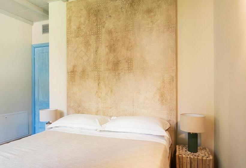 חדר דלוקס עם מרפסת, Asilo In Barolo