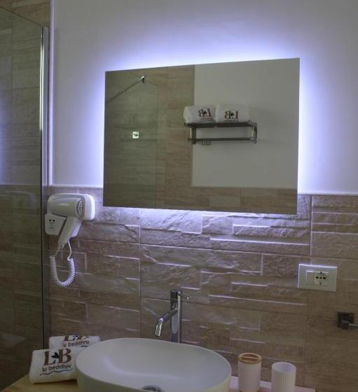 اتاق استاندارد, Tenuta Lu Beddhru