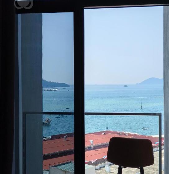 Studio Standard Widok Morze, Studio Room With Balcony Seaview At The Shore Kk By Clover Home