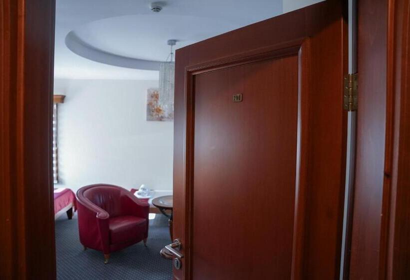 آپارتمان 1 خوابه, Comfort Lodge