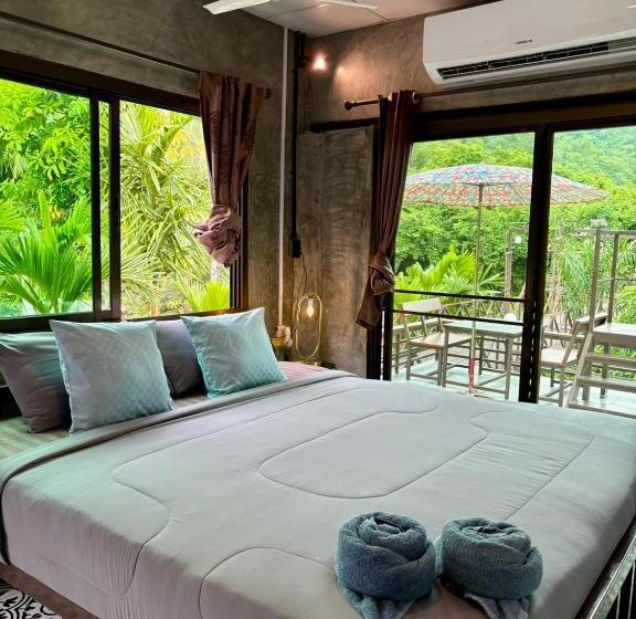 חדר סטנדרט נוף להרים, Baan Apa Erawan Resort