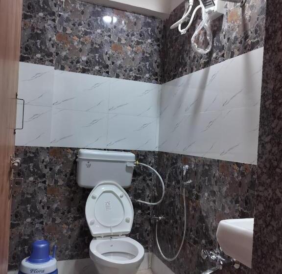 חדר סטנדרט, Nr Nayan Residency