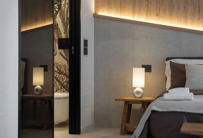 オーシャンビューデラックスルームバルコニー付き, Leluan Bed And Breakfast