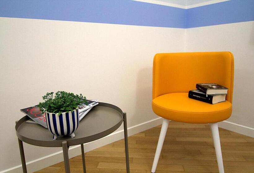 اتاق استاندارد چهار تخته, Giuliani Rooms