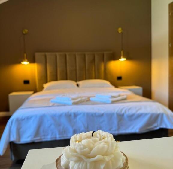 스탠다드 룸 킹사이즈 침대, The Nest