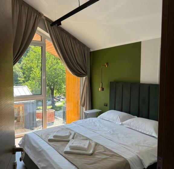 패밀리 스위트, The Nest